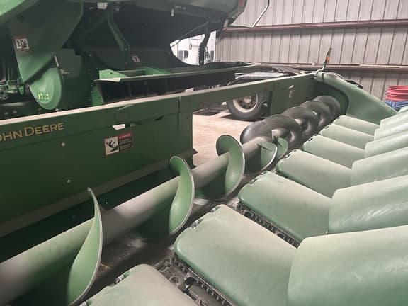 Image of John Deere 708C Image 1