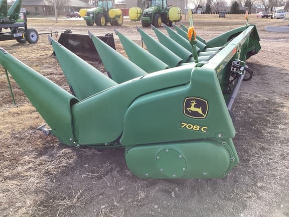 Image of John Deere 708C equipment image 4