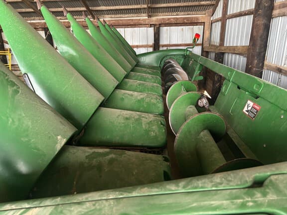 Image of John Deere 708C equipment image 2