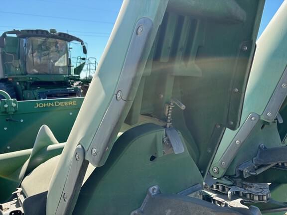 Image of John Deere 708C equipment image 3