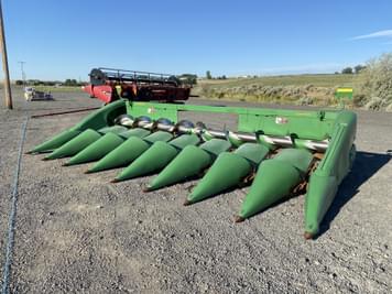 Main image John Deere 708C