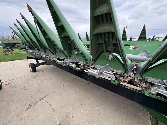 Image of John Deere 708C equipment image 2