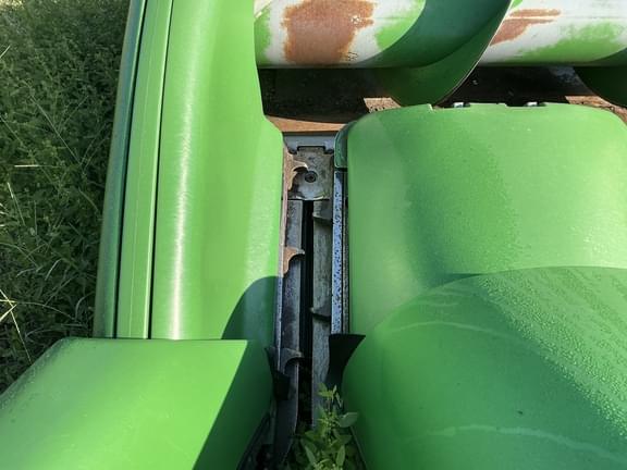 Image of John Deere 708C equipment image 4