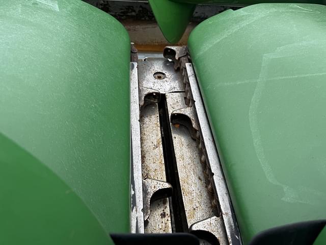 Image of John Deere 708C equipment image 2