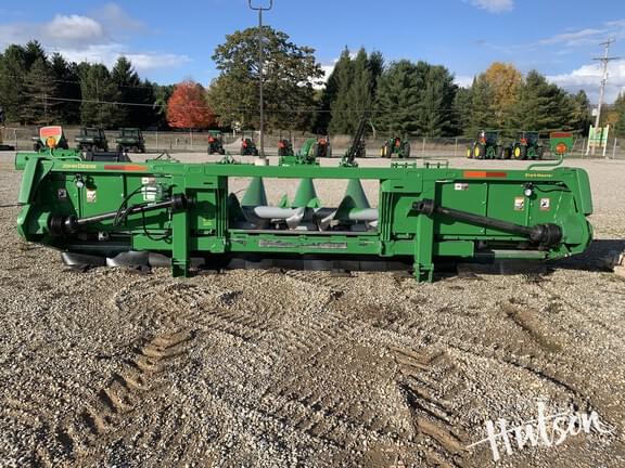 Image of John Deere 708C equipment image 4