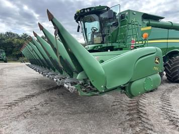 Main image John Deere 712C