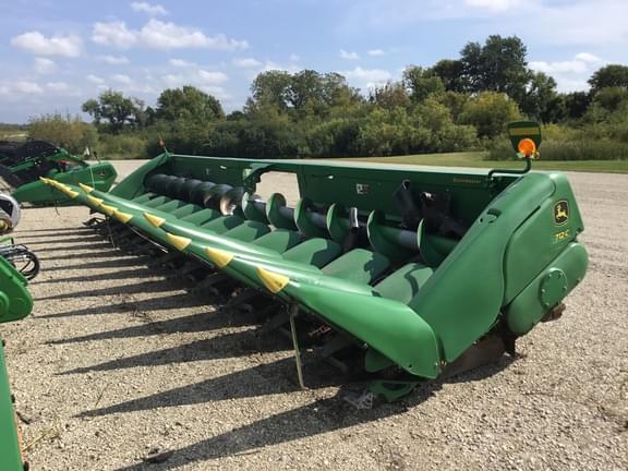 Image of John Deere 712C equipment image 2