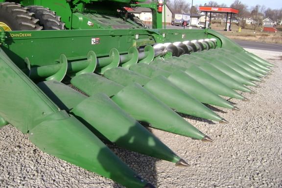 Main image John Deere 712C