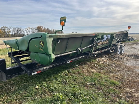 2020 John Deere 712C Equipment Image0