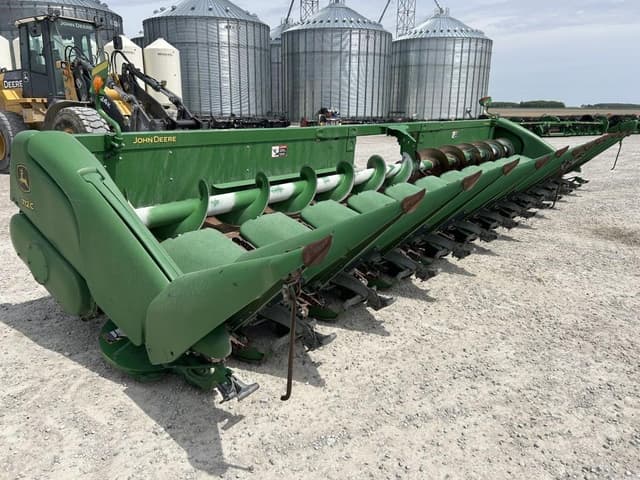 Image of John Deere 712C equipment image 2