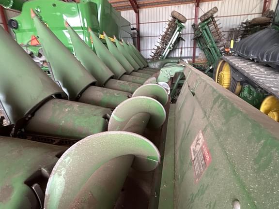 Image of John Deere 712C equipment image 2
