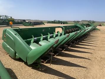 Main image John Deere 712C