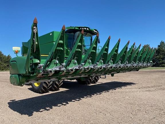 Image of John Deere 712C equipment image 3