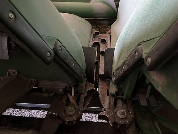Image of John Deere 712C equipment image 3