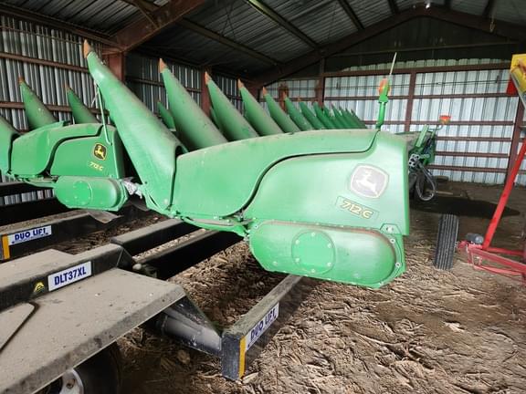 Image of John Deere 712C equipment image 1