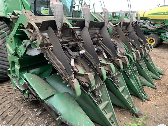 Main image John Deere 712FC