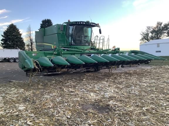 Image of John Deere 712FC Primary image