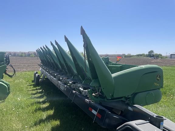 Image of John Deere 712FC equipment image 1
