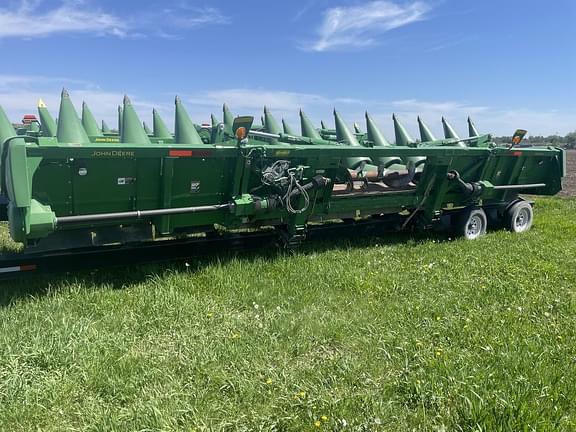 Image of John Deere 712FC equipment image 3