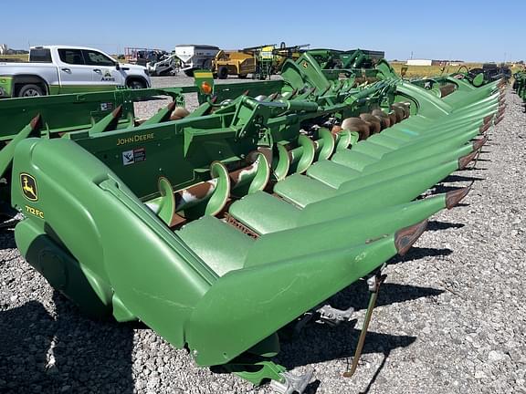 Image of John Deere 712FC Primary image