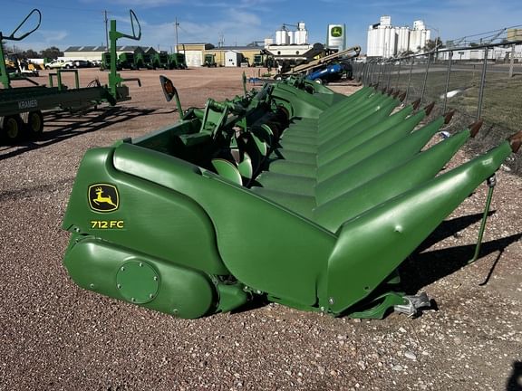 Main image John Deere 712FC