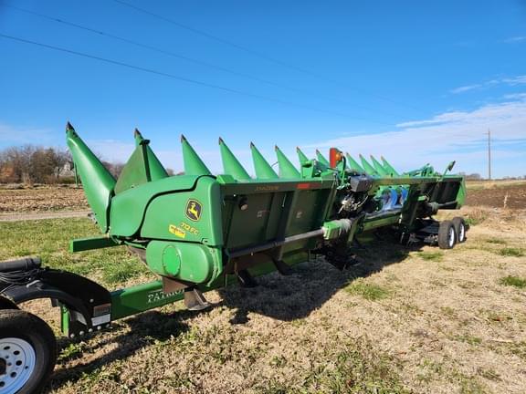 Image of John Deere 712FC equipment image 1