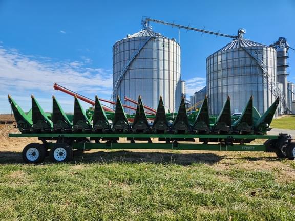 Image of John Deere 712FC equipment image 2