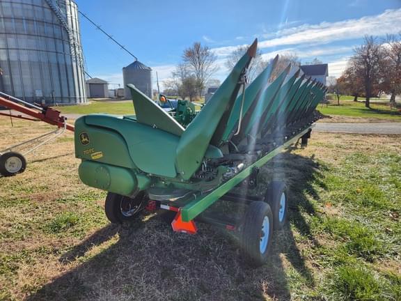 Image of John Deere 712FC equipment image 3