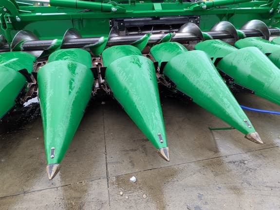 Image of John Deere 712FC equipment image 3