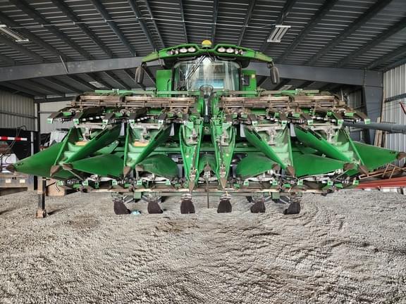 Image of John Deere 712FC equipment image 1