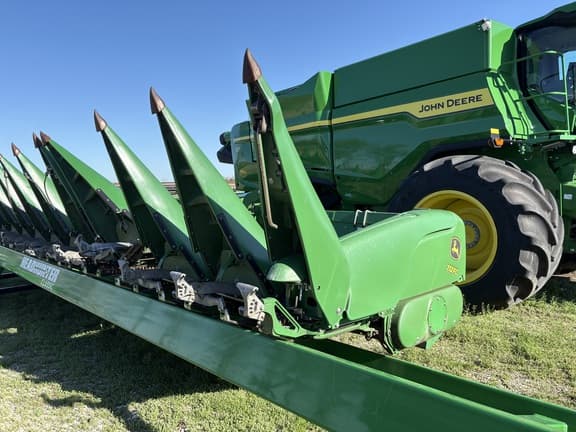 Image of John Deere 712FC equipment image 1