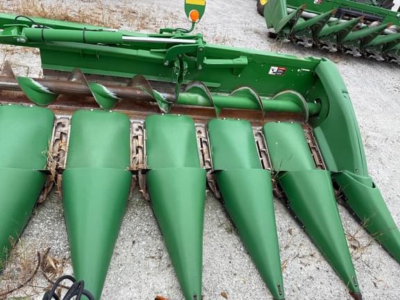 Image of John Deere 712FC equipment image 2