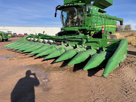 2020 John Deere 712FC Equipment Image0