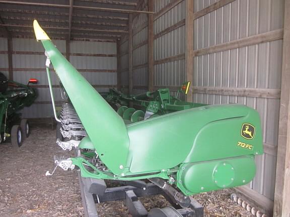 Image of John Deere 712FC Primary image