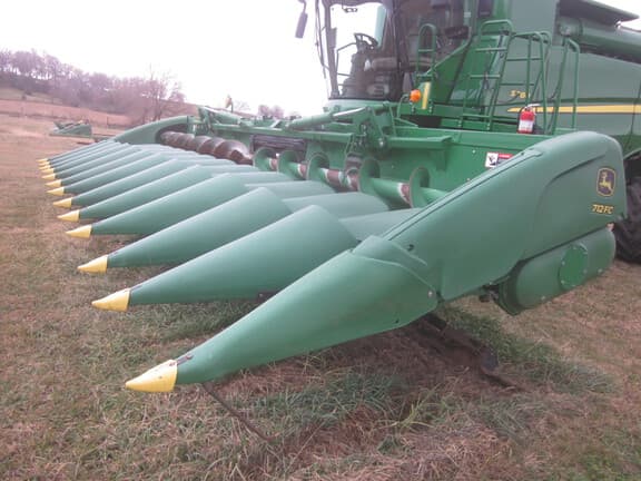 Image of John Deere 712FC equipment image 1