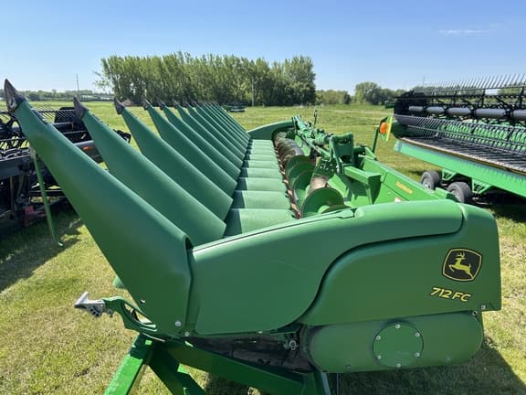 Image of John Deere 712FC equipment image 3