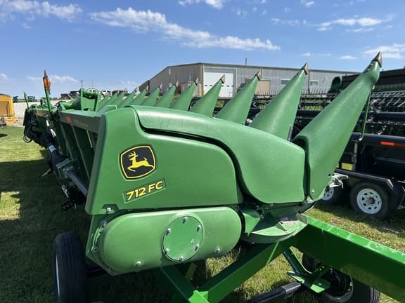Image of John Deere 712FC Primary image