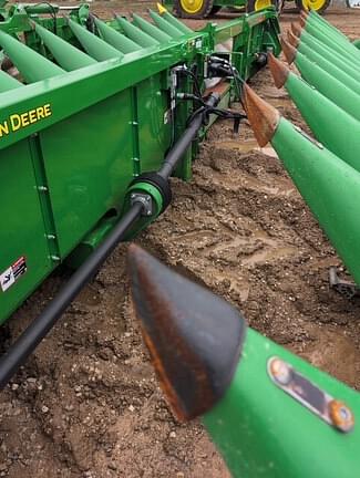 Image of John Deere 712FC equipment image 3