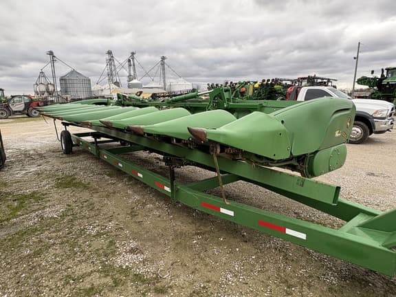 Image of John Deere 712FC equipment image 2