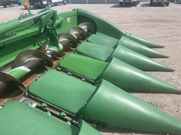 Image of John Deere 712FC equipment image 2
