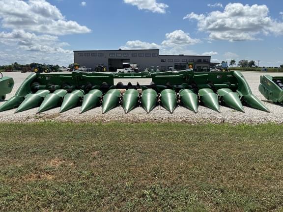 Image of John Deere 712FC equipment image 2
