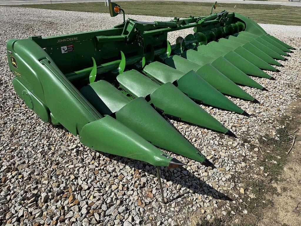 Image of John Deere 712FC Primary image
