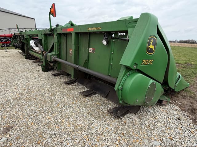 Image of John Deere 712FC equipment image 1