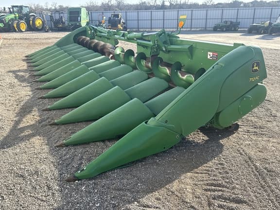 Image of John Deere 712FC equipment image 1