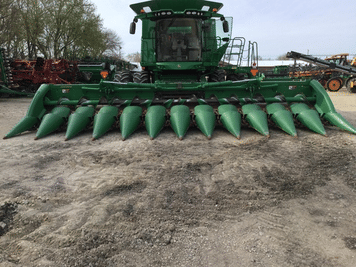 Main image John Deere 712FC