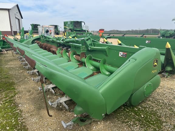 Image of John Deere 712FC equipment image 1