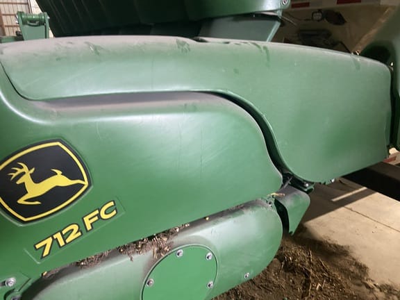 2020 John Deere 712FC Equipment Image0
