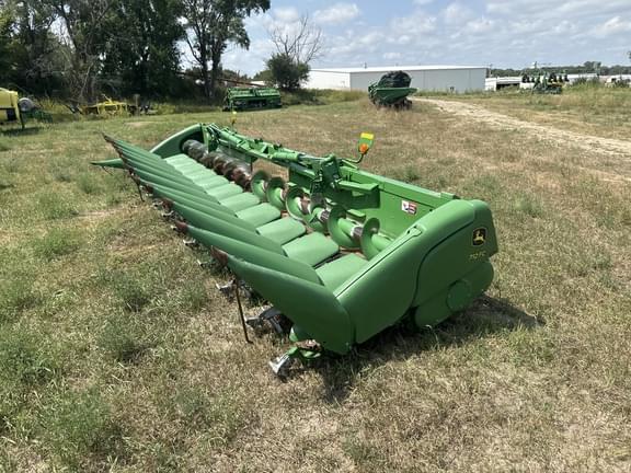 Image of John Deere 712FC Primary image
