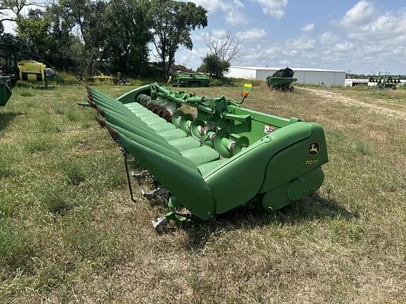 Image of John Deere 712FC equipment image 2