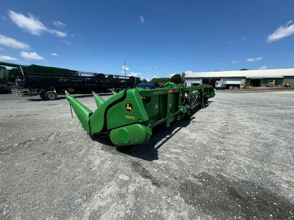 Image of John Deere 712FC equipment image 3